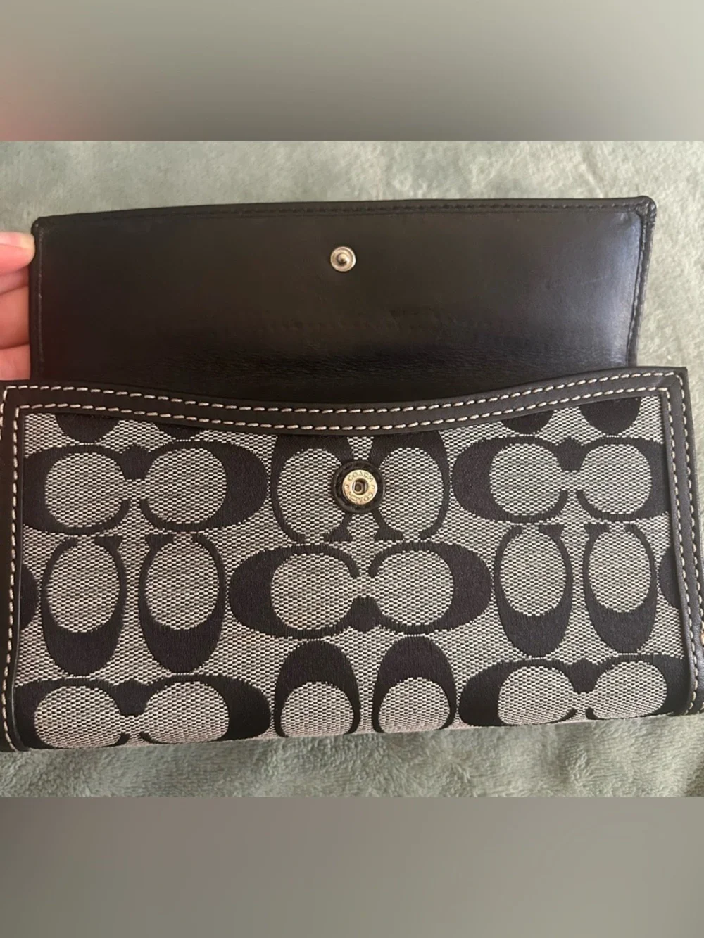 Coach Black Signature Canvas Turn Lock Wallet - Picture 10 of 11